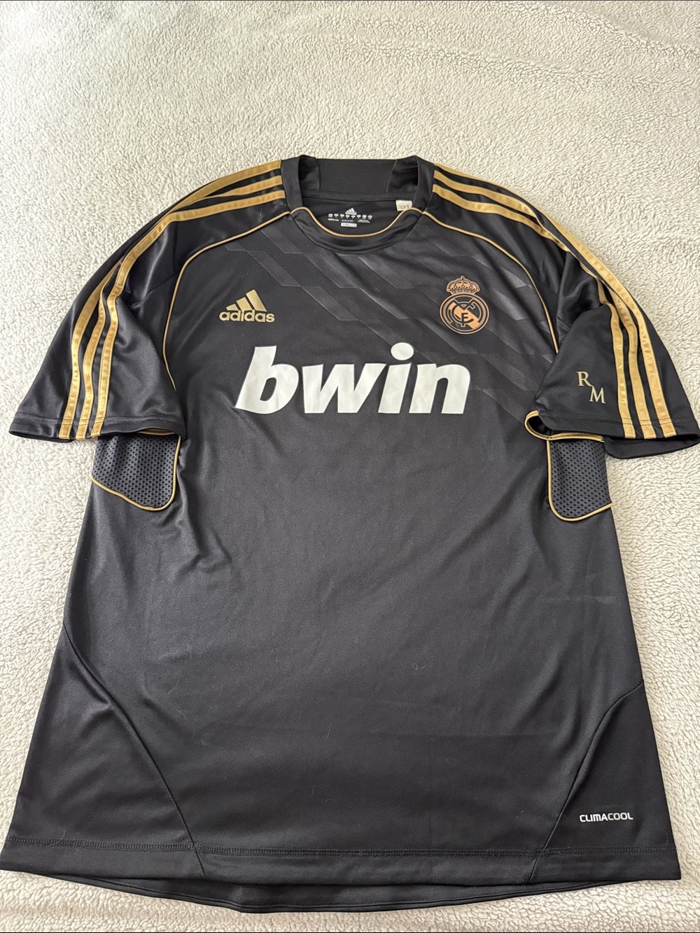 RARE VINTAGE Real Madrid 2011-12 Adidas Training Jersey